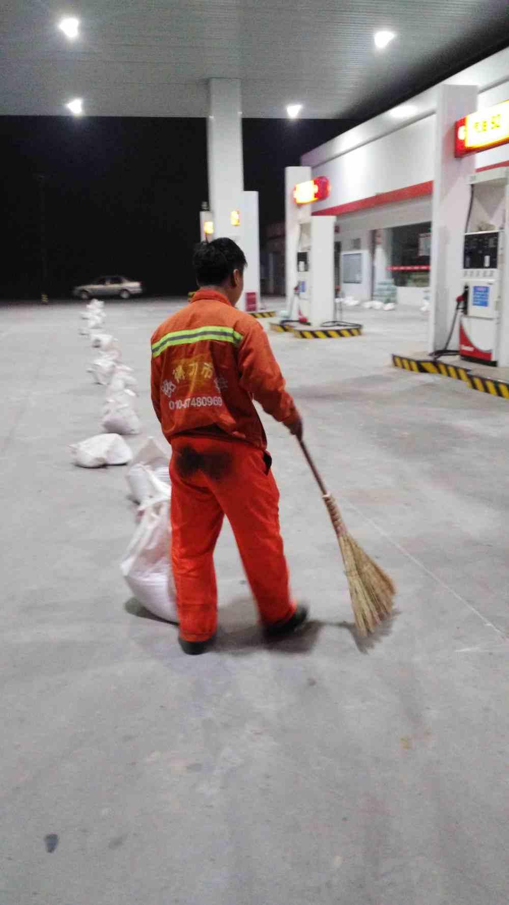 昌平加油站 (2)