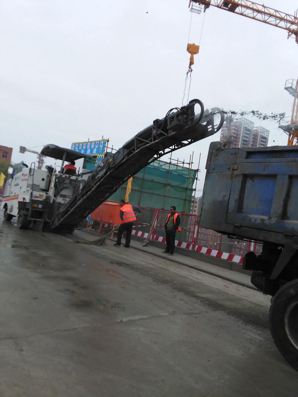 恒大名都沥青路 (2)