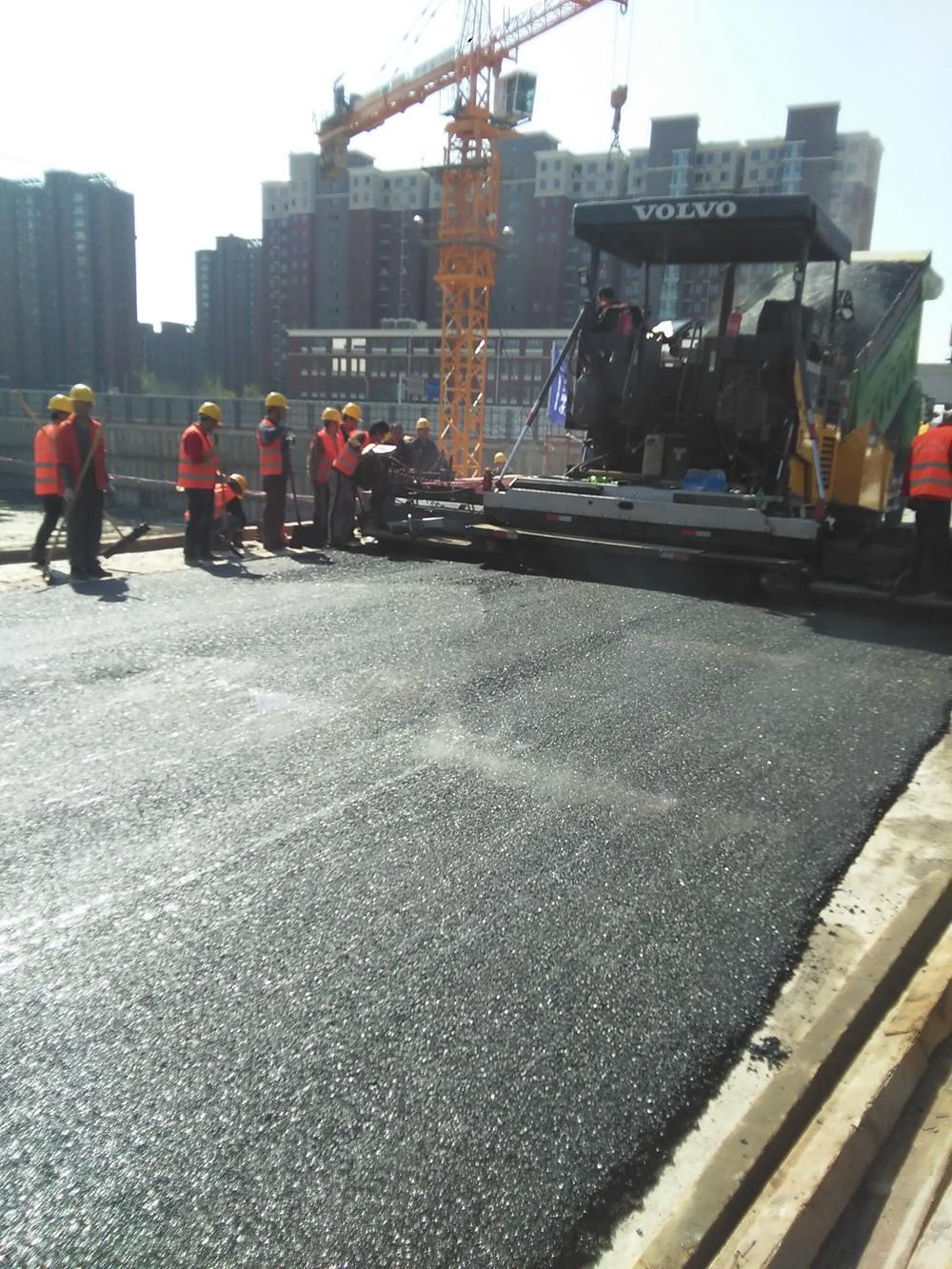 恒大名都沥青路 (5)